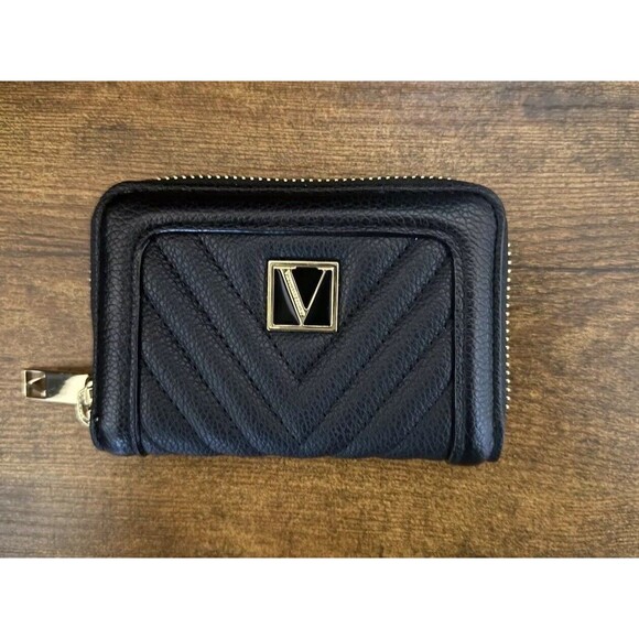 Victoria’s Secret Small Wallet with Zip - Picture 1 of 12
